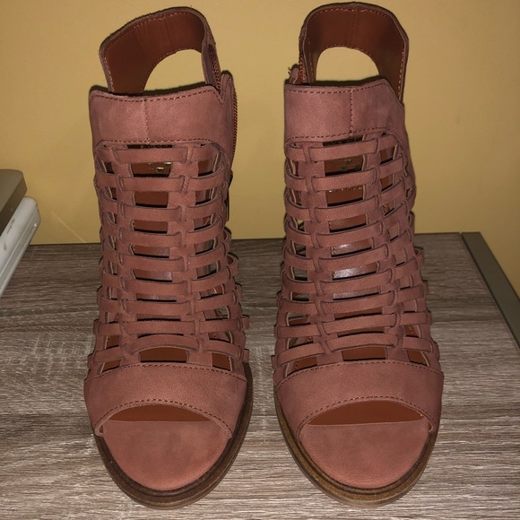 Vince Camuto Shoes - Vince Camuto Peep Toe Shoes